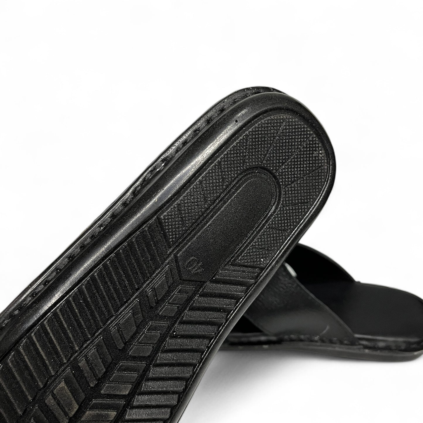 Comfort Slippers - Black Milled