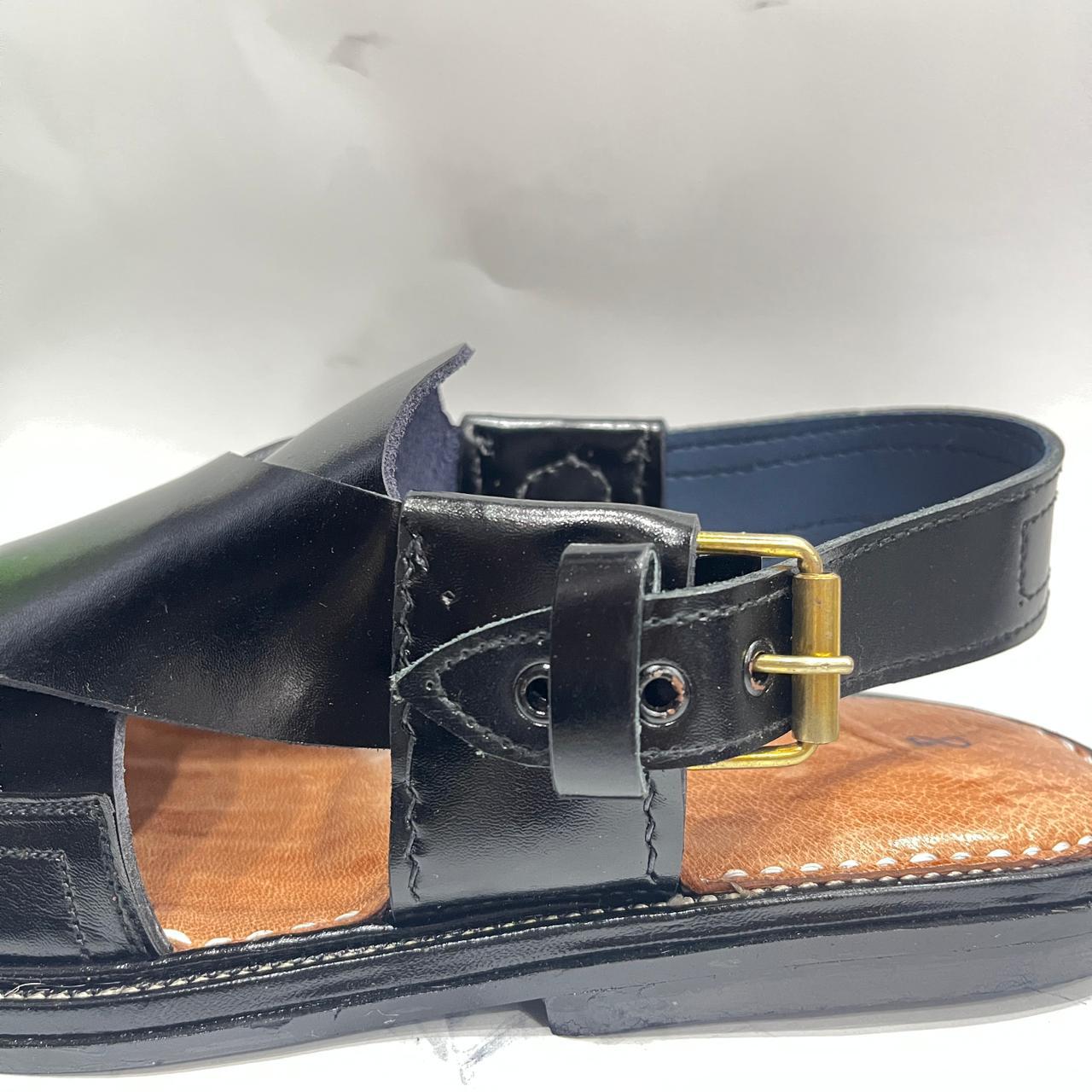 Peshawari chappal in a sleek black finish