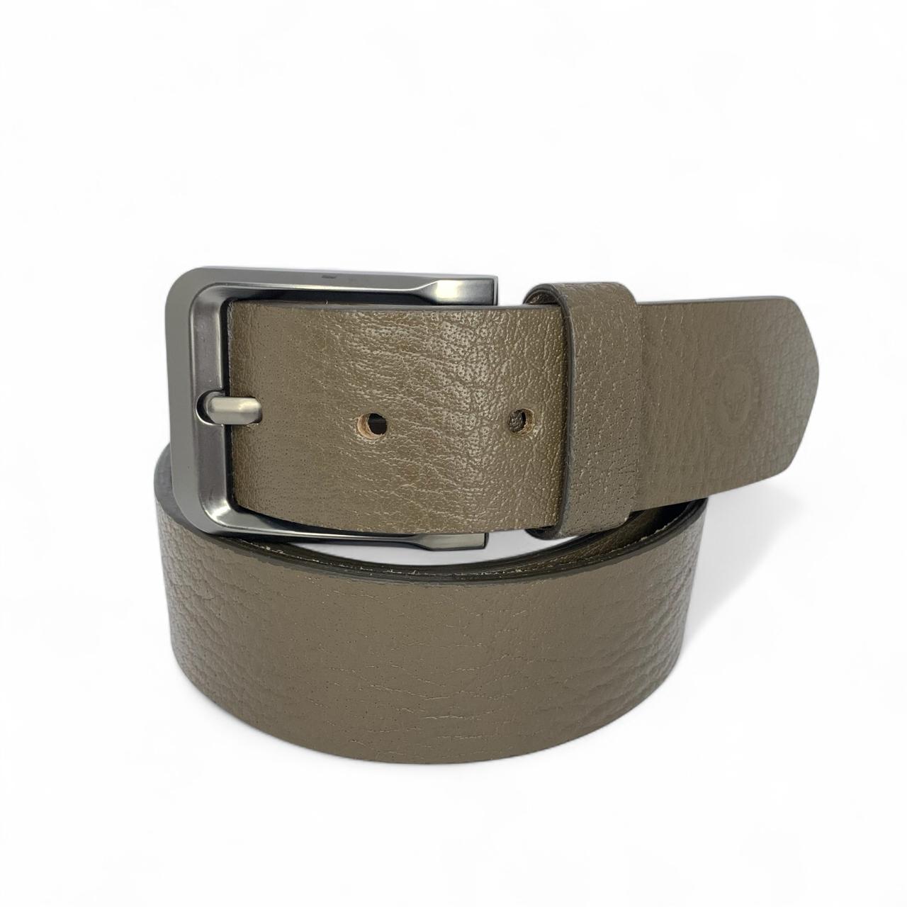 "Premium Bull & Buffalo Leather Belt for Men - 40mm Wide, Perfect for Jeans"