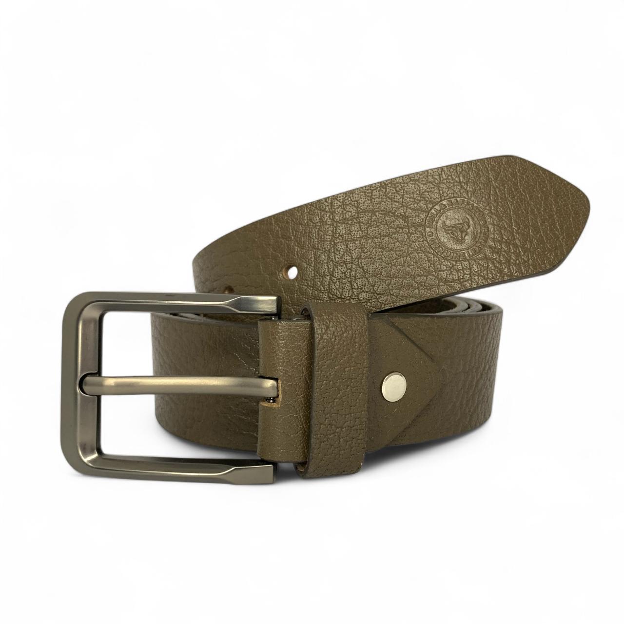 "Premium Bull & Buffalo Leather Belt for Men - 40mm Wide, Perfect for Jeans"