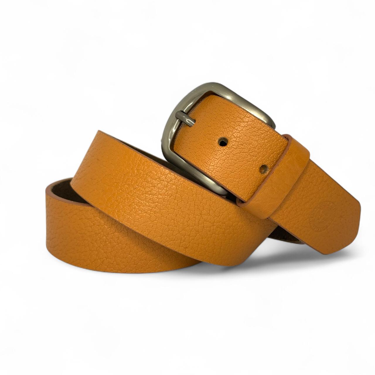 "Premium Bull & Buffalo Leather Belt for Men - 40mm Wide, Perfect for Jeans"