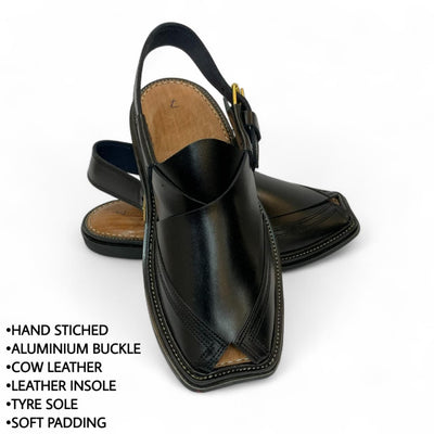 Peshawari chappal in a sleek black finish